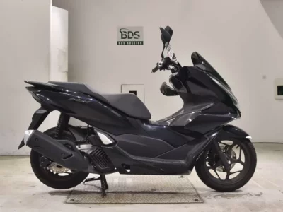 Honda PCX125-4