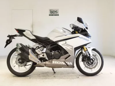Honda CBR250RR-2A