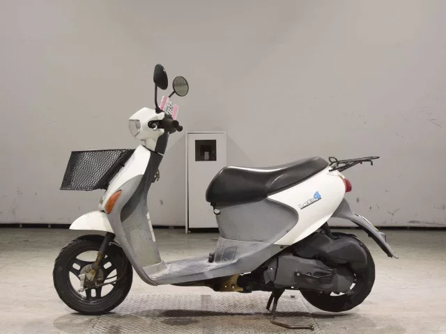 Suzuki LET S4