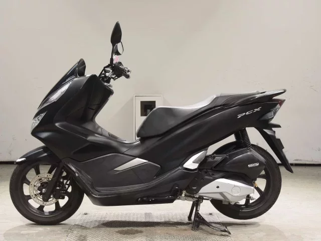 Honda PCX125-3