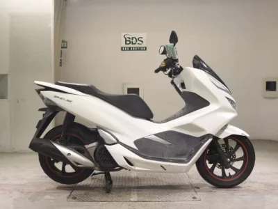 Honda PCX125-3