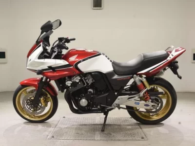 Honda CB400SFV-3 BOLDOR  с аукциона в Японии