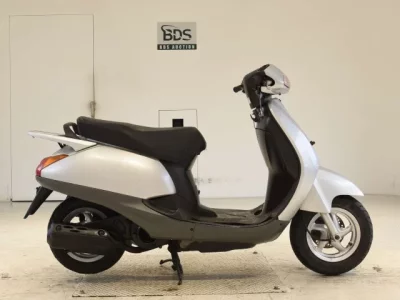 Honda LEAD 100