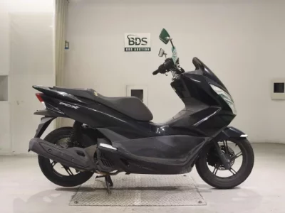 Honda PCX125-2
