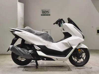 Honda PCX125-4
