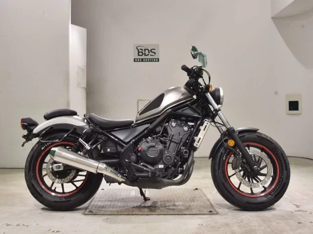 Honda REBEL 500 лот № 2543 оценка 5  с аукциона в Японии