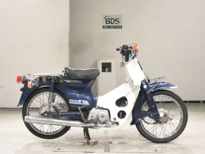 Honda C90