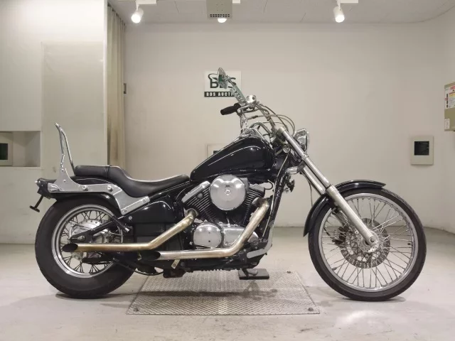 Kawasaki VULCAN400 лот № 7524 оценка 4  с аукциона в Японии