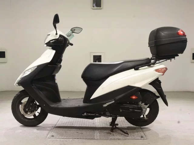 Suzuki ADDRESS V125