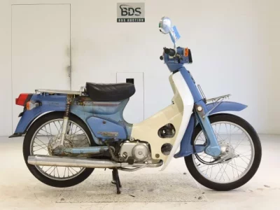 Honda C50