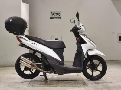 Suzuki ADDRESS110-2