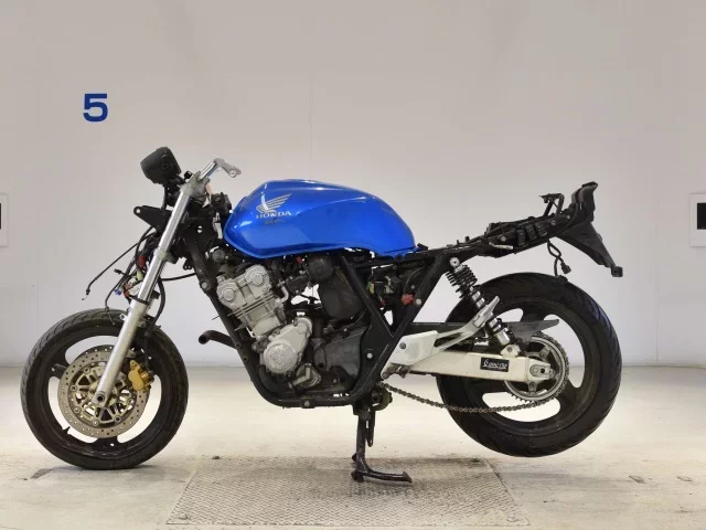 Honda CB400SFV-1