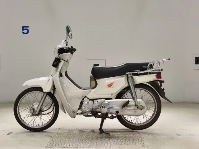 Honda C110-2