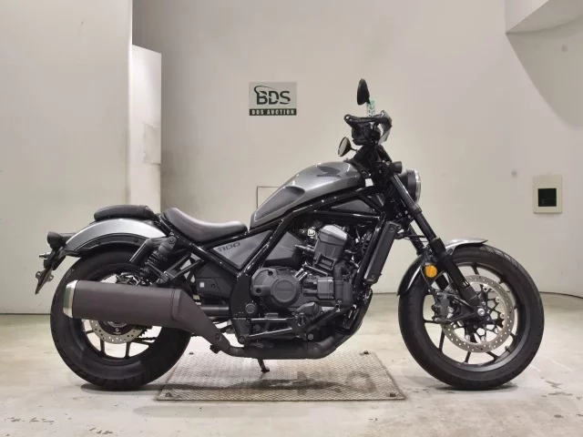 Honda REBEL 1100D лот № 2547 оценка 5  с аукциона в Японии