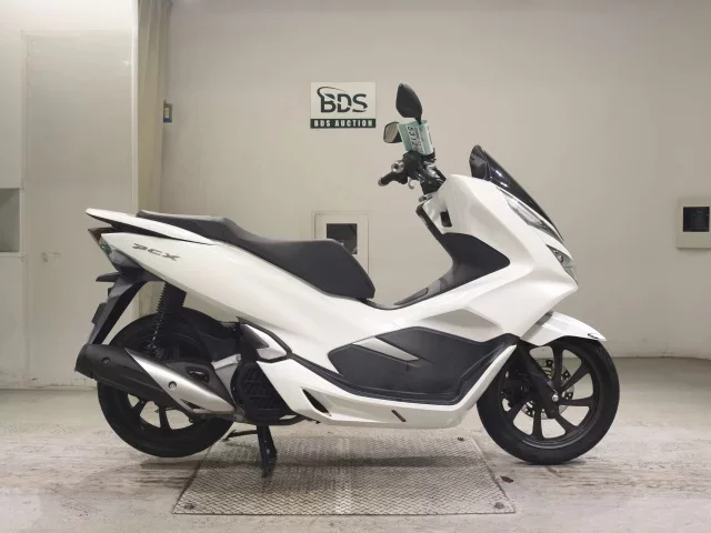 Honda PCX125-3