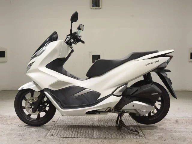 Honda PCX125-3