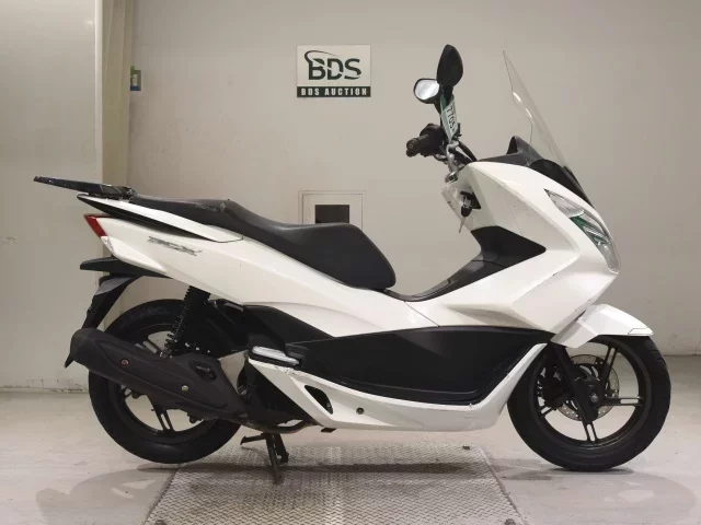 Honda PCX125-2