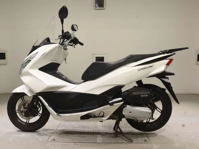 Honda PCX125-2