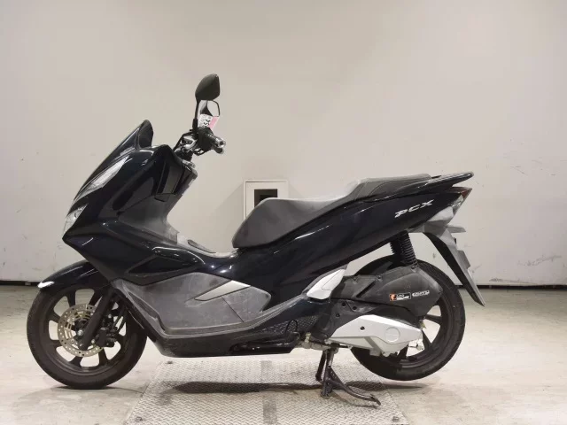 Honda PCX125-3