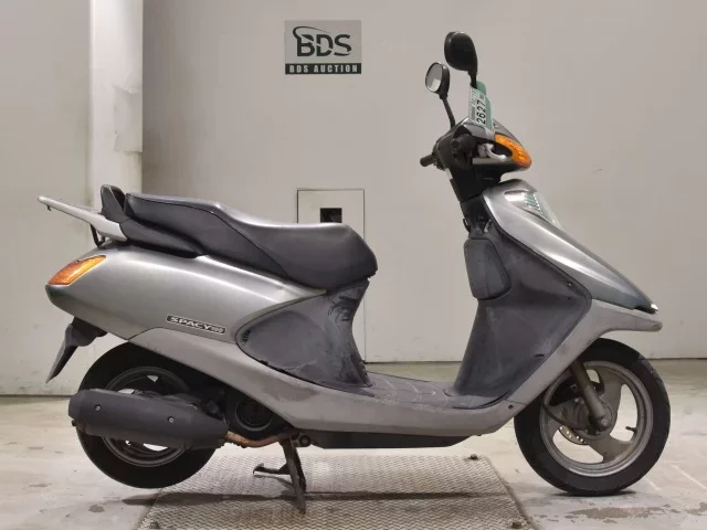 Honda SPACY100
