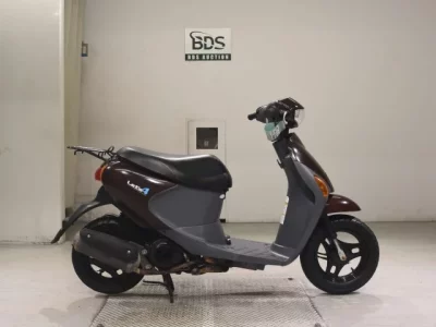Suzuki LET S4