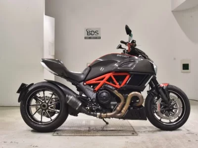 Ducati DUCATI DIAVEL CARBON  с аукциона в Японии