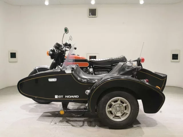 Kawasaki W1SA SIDE-CAR