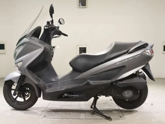 Suzuki BURGMAN200