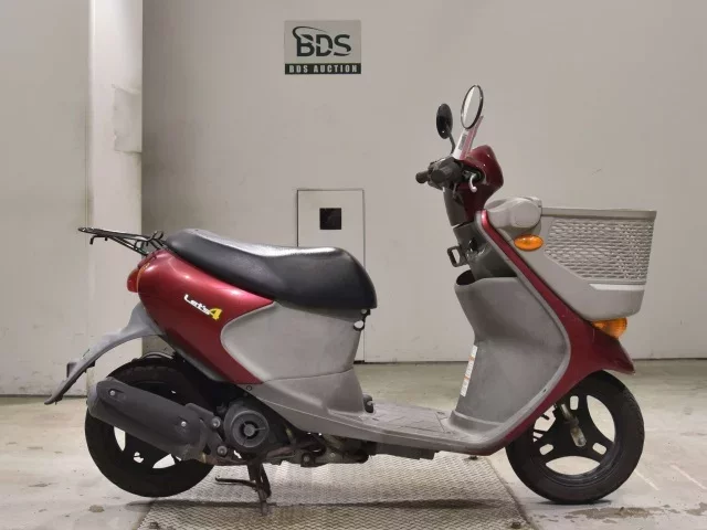 Suzuki LET S4