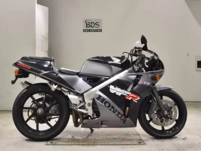 Honda VFR400R-2  с аукциона в Японии
