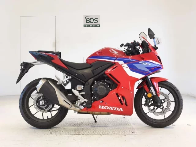 Honda CBR400R-3