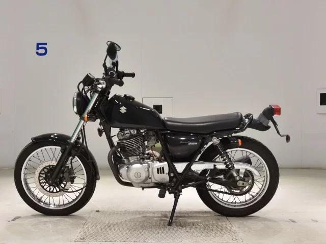 Suzuki GLASS TRACKER BIG BOY