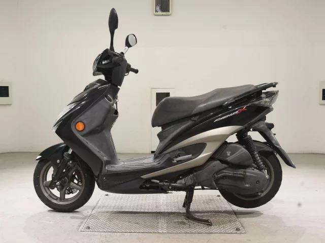 Yamaha CYGNUS125XSR-2