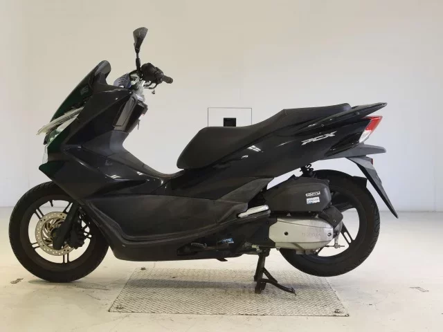 Honda PCX125-2