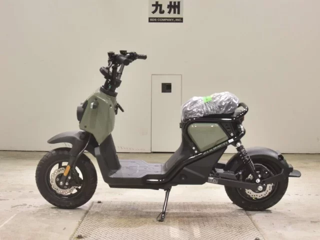 Honda ZOOMER E
