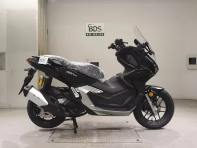 Honda ADV160