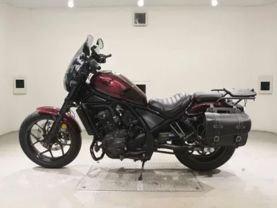 Honda REBEL 1100D лот № 5012 оценка 5  с аукциона в Японии 2