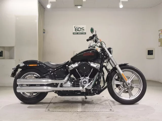 Harley-Davidson HARLEY FXST1750 лот № 5124 оценка 6  с аукциона в Японии