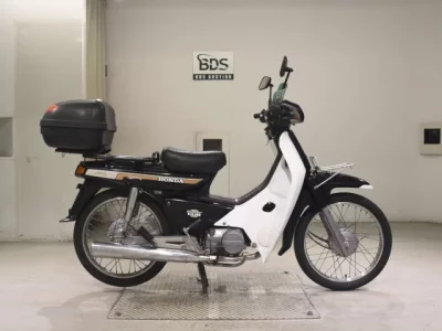 Honda SUPER CUB100