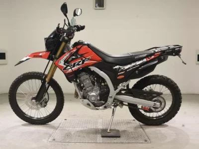Honda CRF250L лот № 5180 оценка 4  с аукциона в Японии 2
