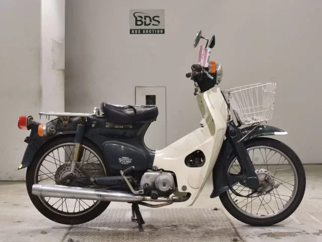 Honda C90