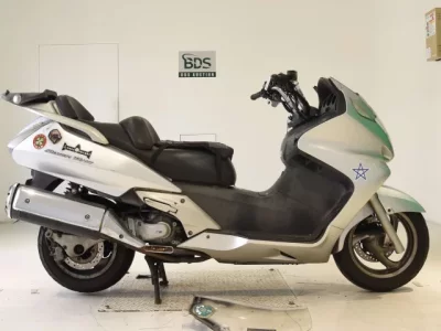 Honda SILVERWING 400