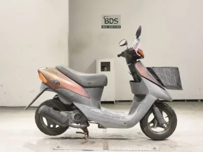 Suzuki LET S2