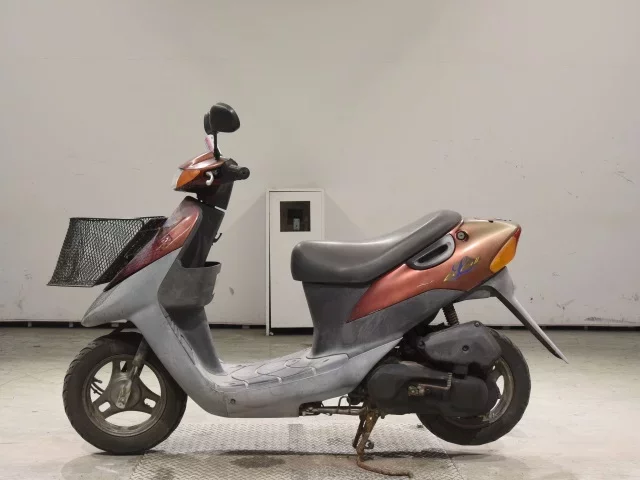 Suzuki LET S2