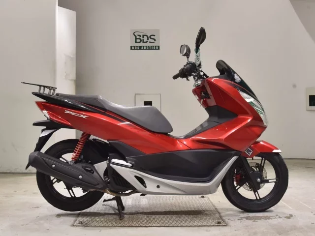 Honda PCX125-2