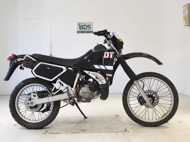 Yamaha DT125R