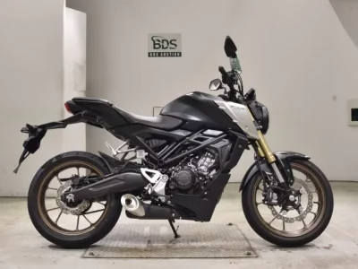 Honda CB125R-2