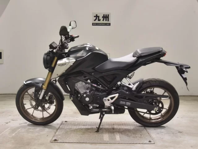 Honda CB125R-2