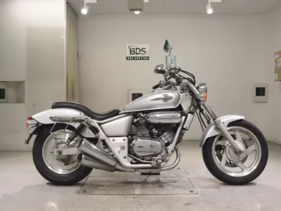 Honda MAGNA 250  с аукциона в Японии