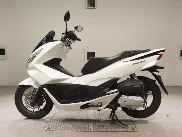 Honda PCX125-2